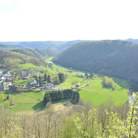 With Hottub In Calm Area